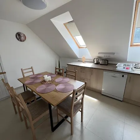 Janhaz Apartman Revfueloep Exterior photo