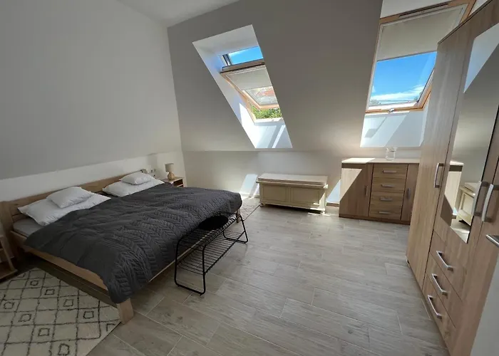JÁNHÁZ Apartman Révfülöp