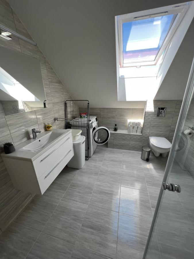 Jánház Appartement *